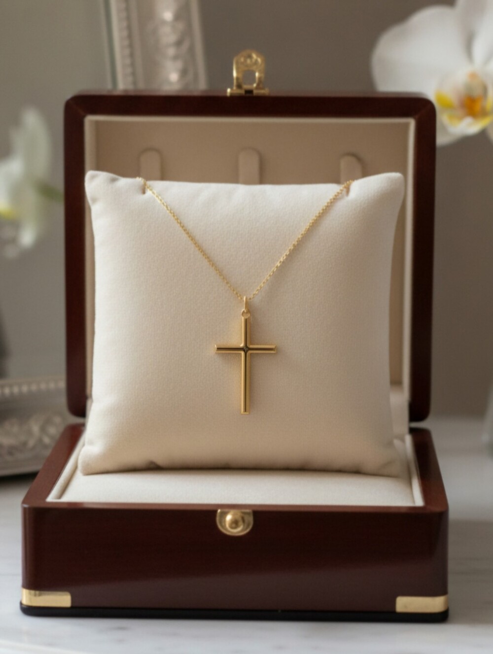 Elegant Gold Cross Pendant Necklace